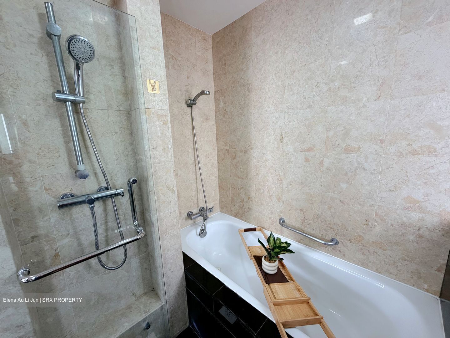 Grandeur 8 (D20), Condominium #613499811